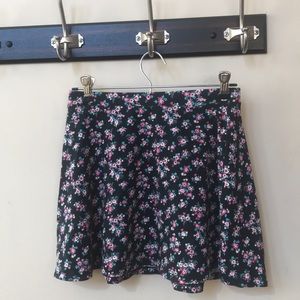 Forever 21 Girls’ skirt